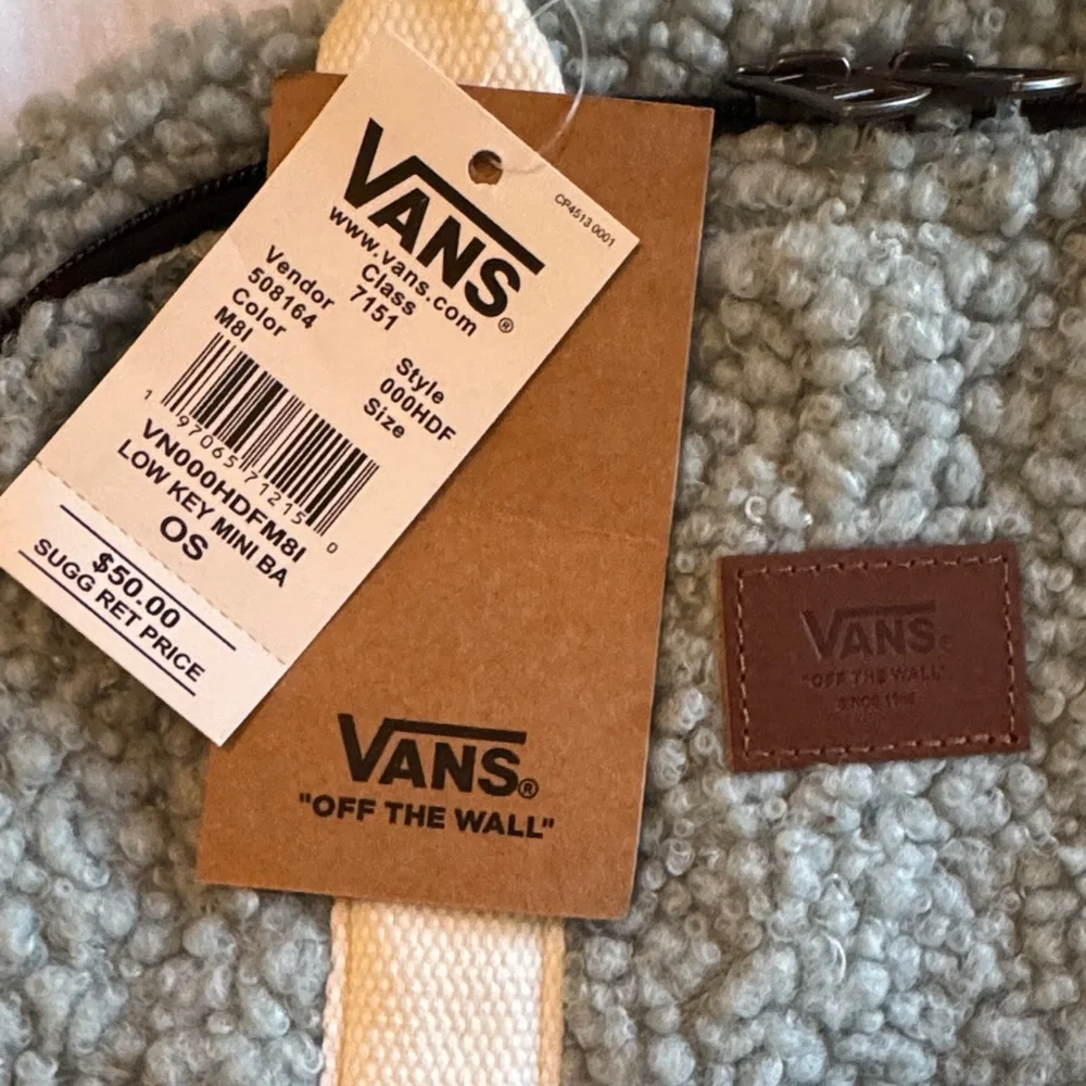 Vans Low Key Mini Backpack in Blue and Off-White - Picture 5 of 5